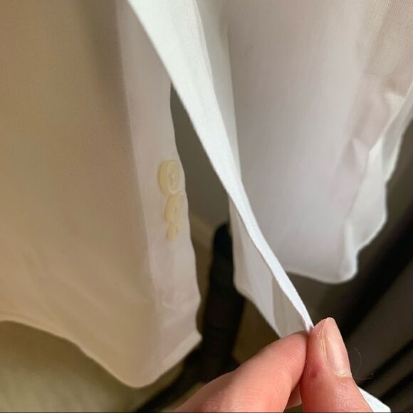 Croft and Borrow Classic Fit NWOT White Button Down Collared Short Sleeve Top - Picture 5 of 6